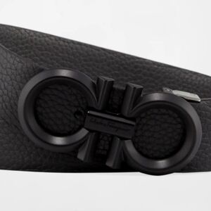 Salvatore Ferragamo REVERSIBLE  Black/Charcoal  Leather Belt